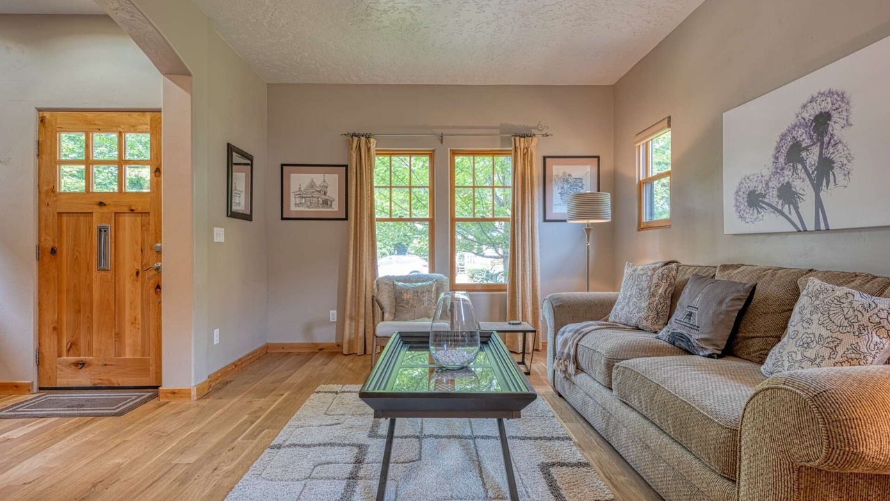Photo of Bedroom in North End