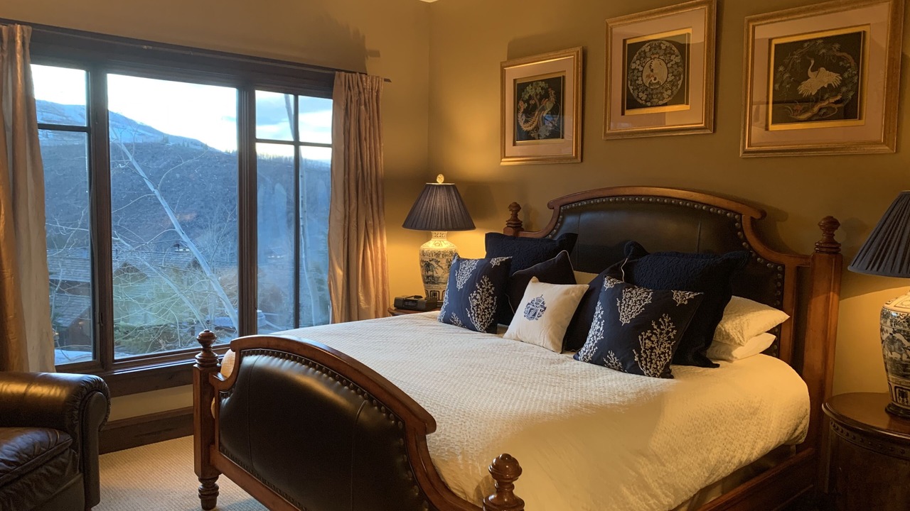 Photo of Bedroom in Empire Pass
