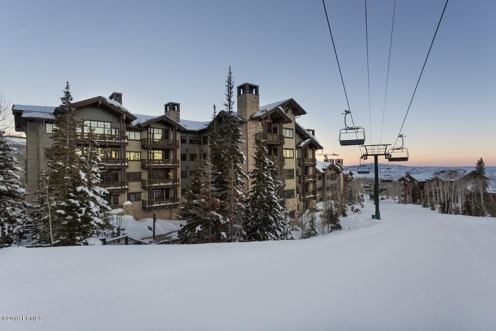 Photo of Outdoor in Empire Pass