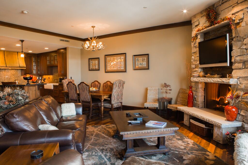 Photo of Livingroom in Empire Pass