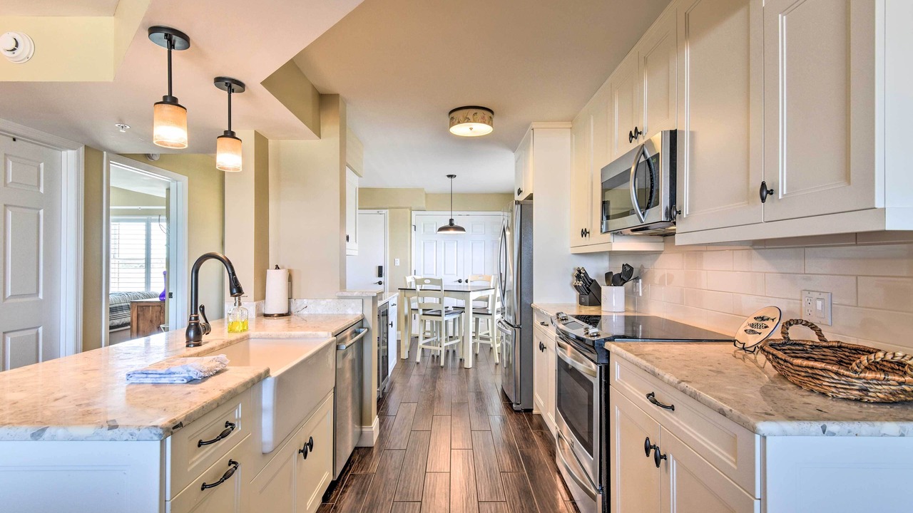 Photo of Kitchen in Seawinds Condo