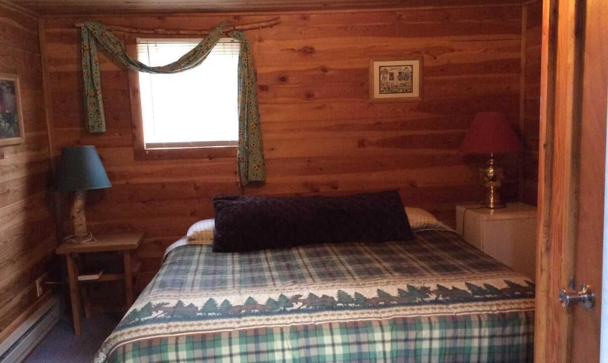 Photo of Bedroom in West Glacier