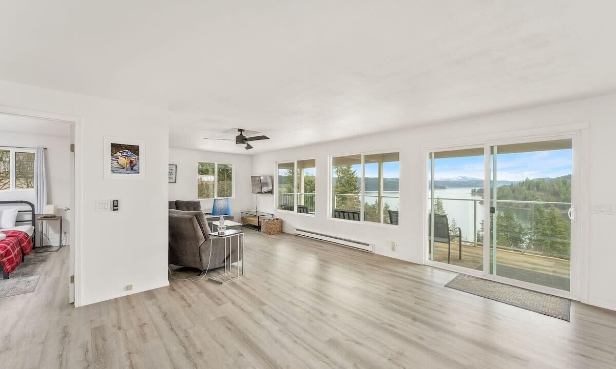Photo of Livingroom in Worley