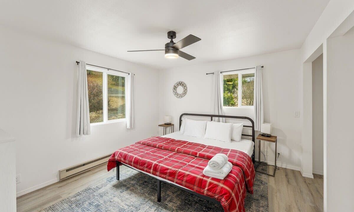 Photo of Bedroom in Worley