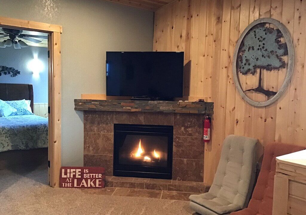 Photo of Livingroom in Island Park