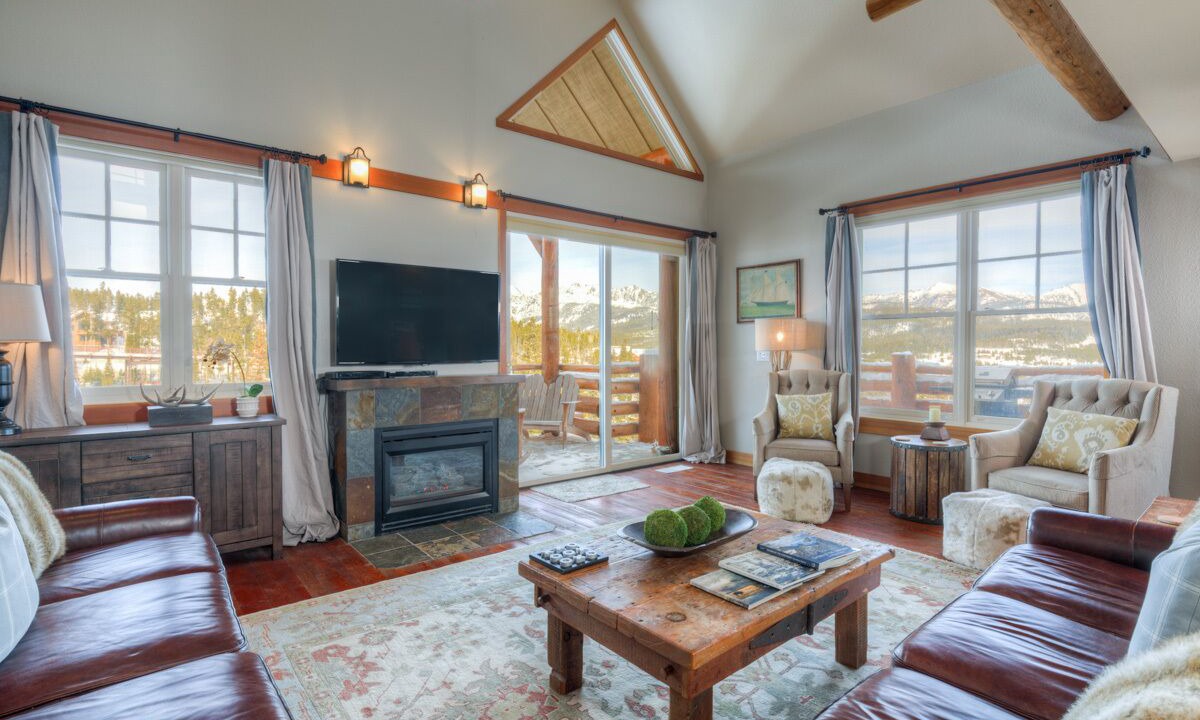 Photo of Livingroom in Saddle Ridge