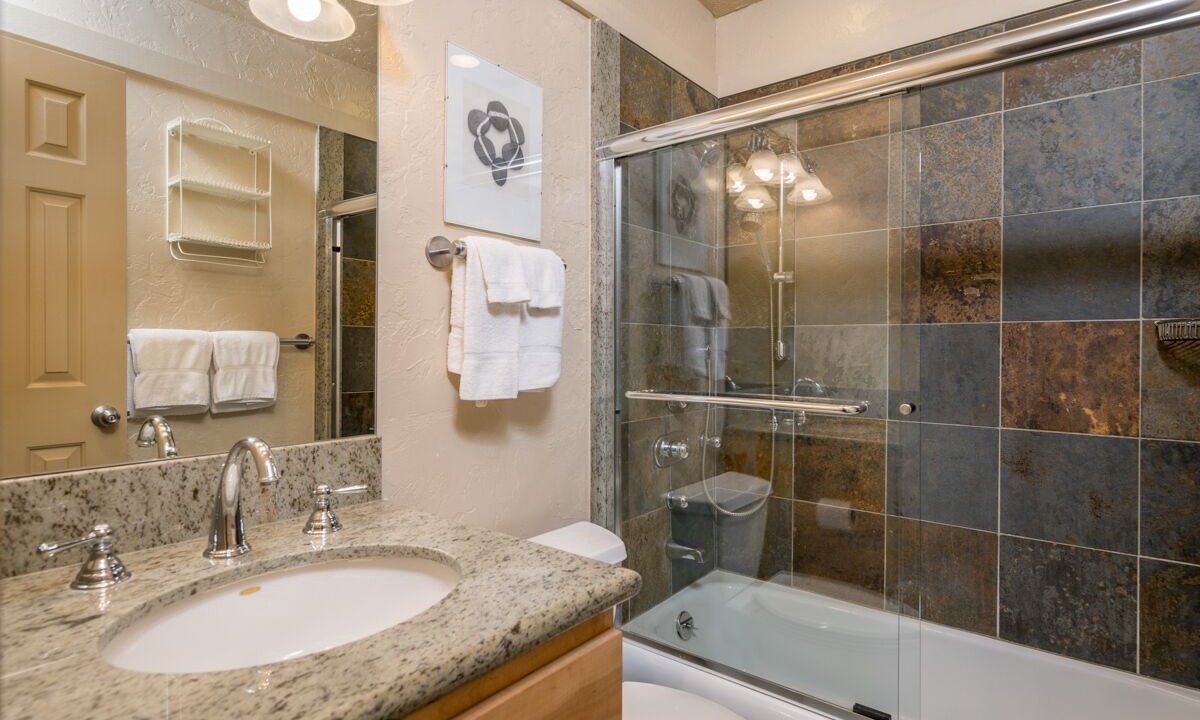 Photo of Bathroom in Warm Springs