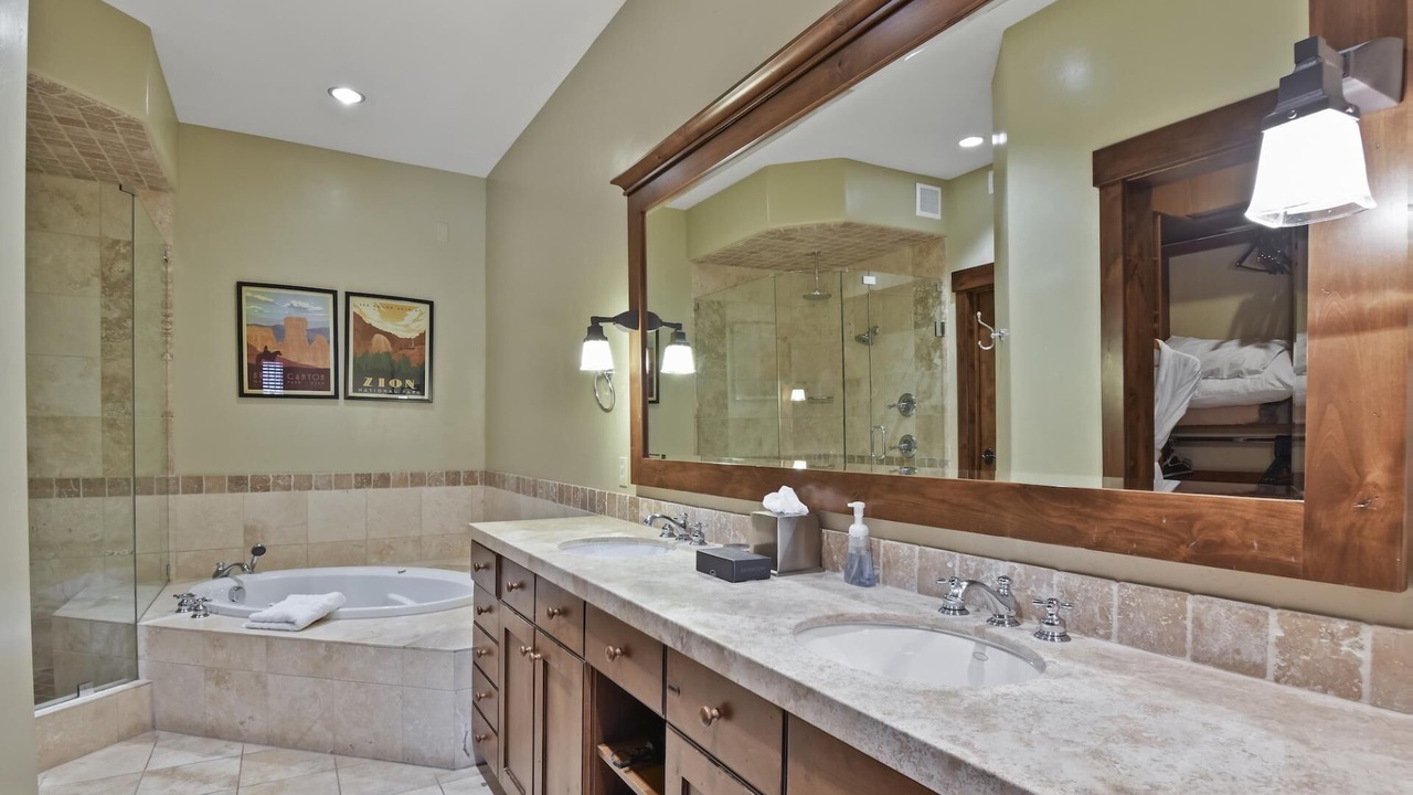 Photo of Bathroom in North Park City