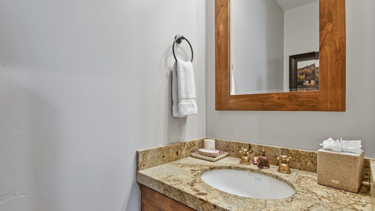 Photo of Bathroom in North Park City