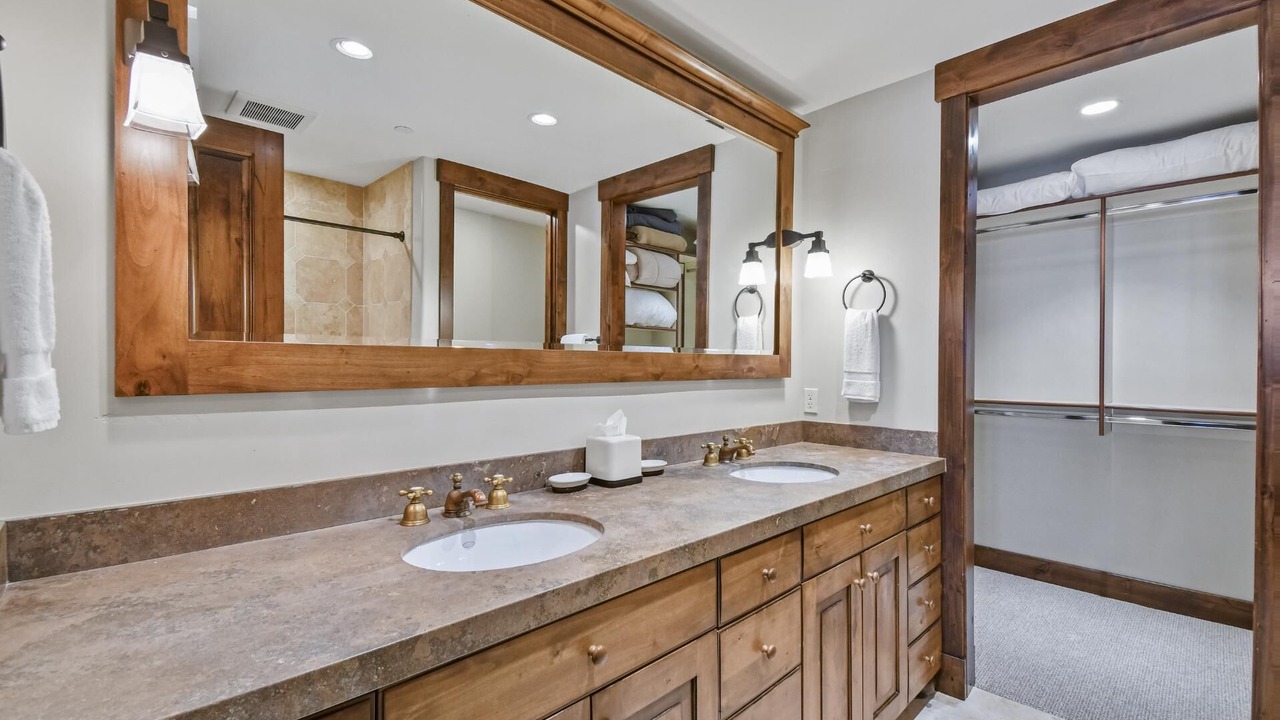 Photo of Bathroom in North Park City