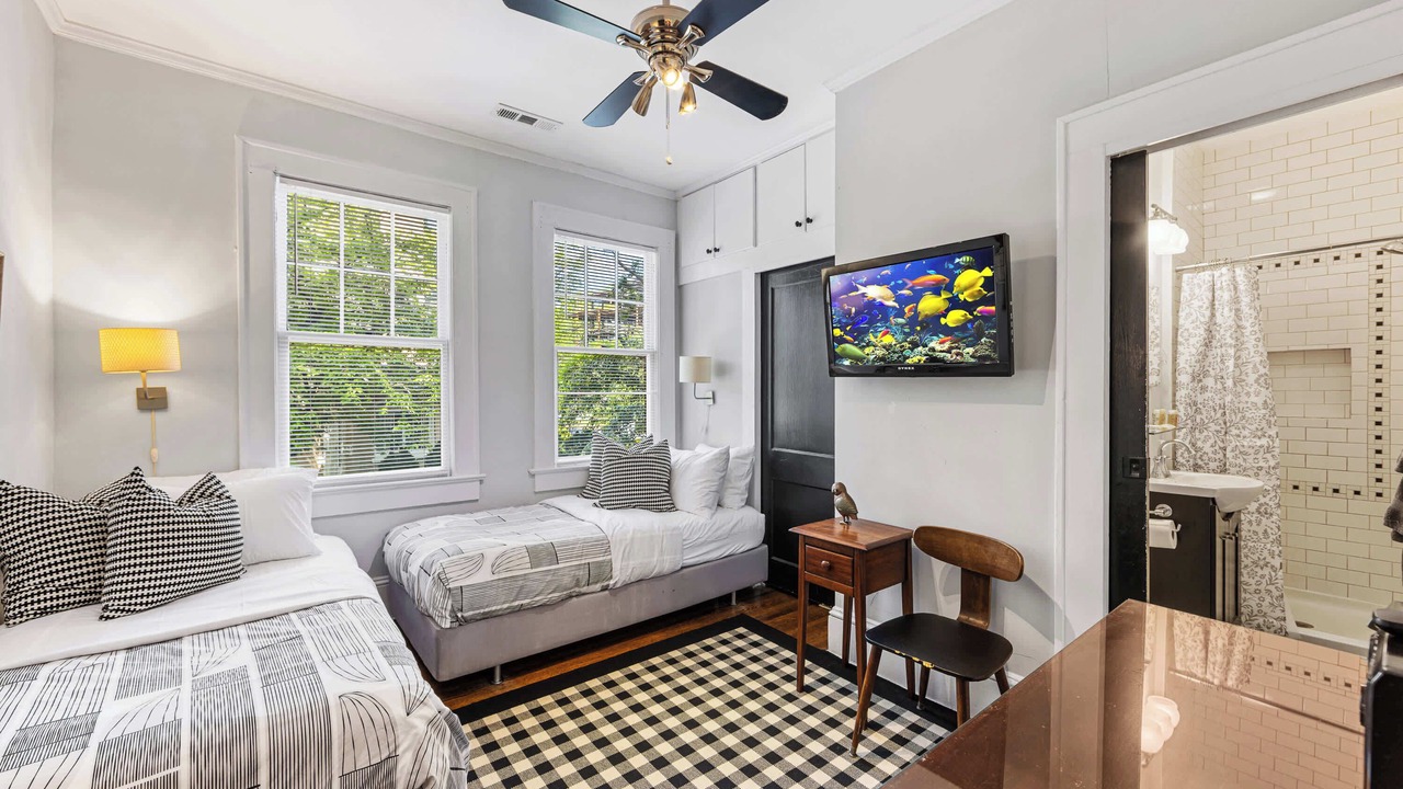 Photo of Bedroom in Cherry
