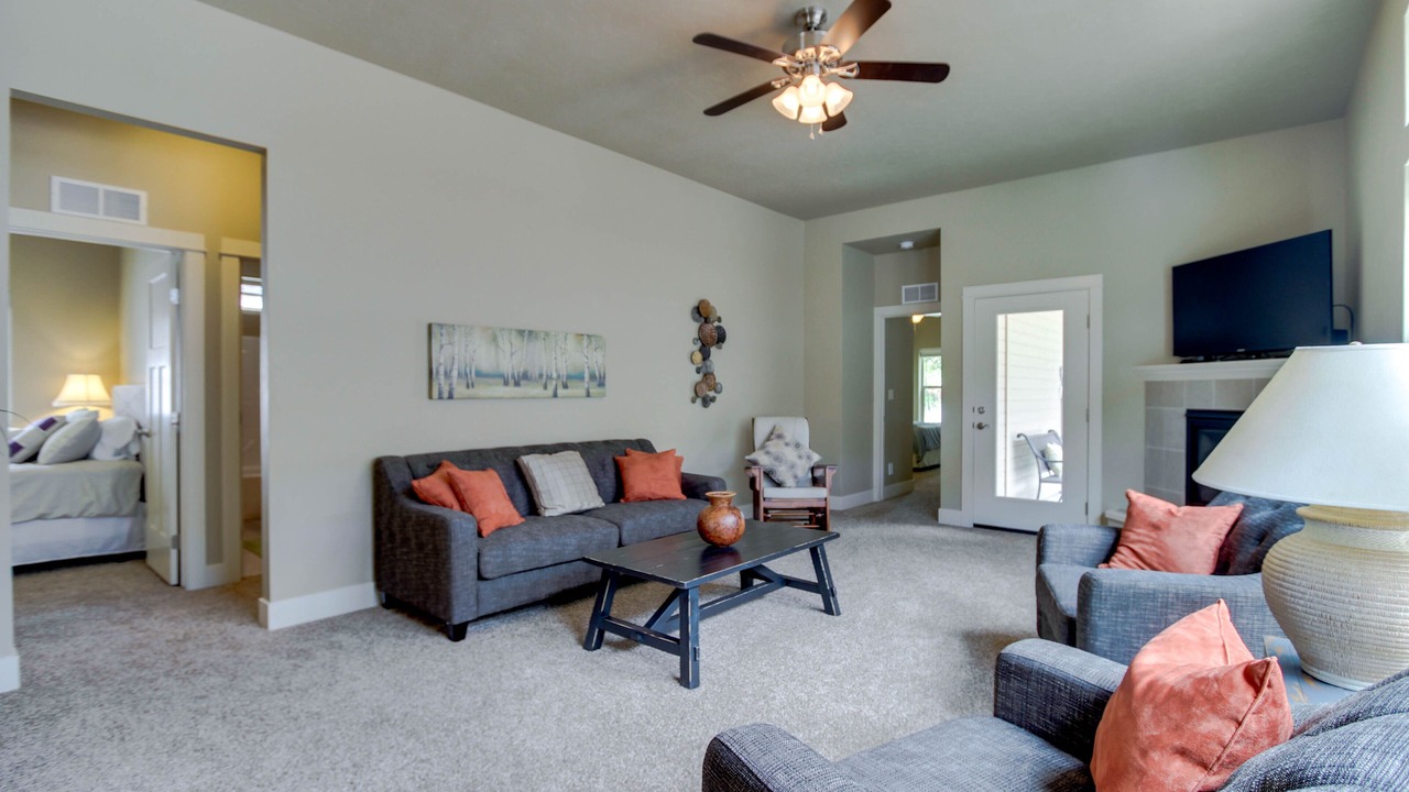 Photo of Livingroom in Northwest Boise City