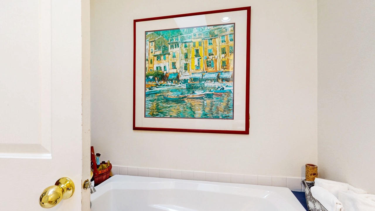 Photo of Bathroom in Sisters