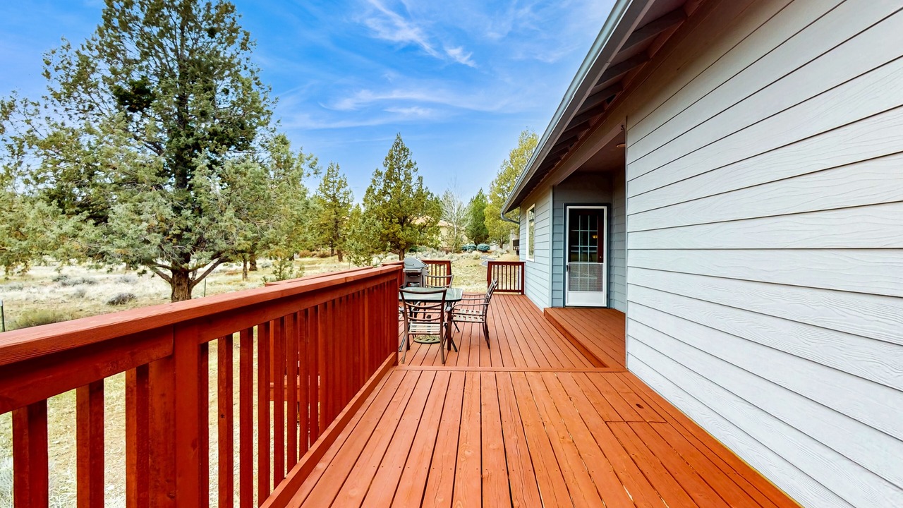 Photo of Patio Balcony in Sisters