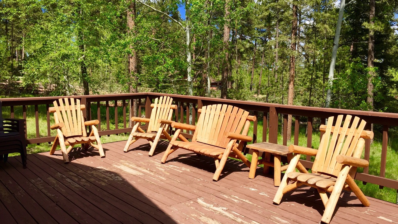 Photo of Outdoor in Lead
