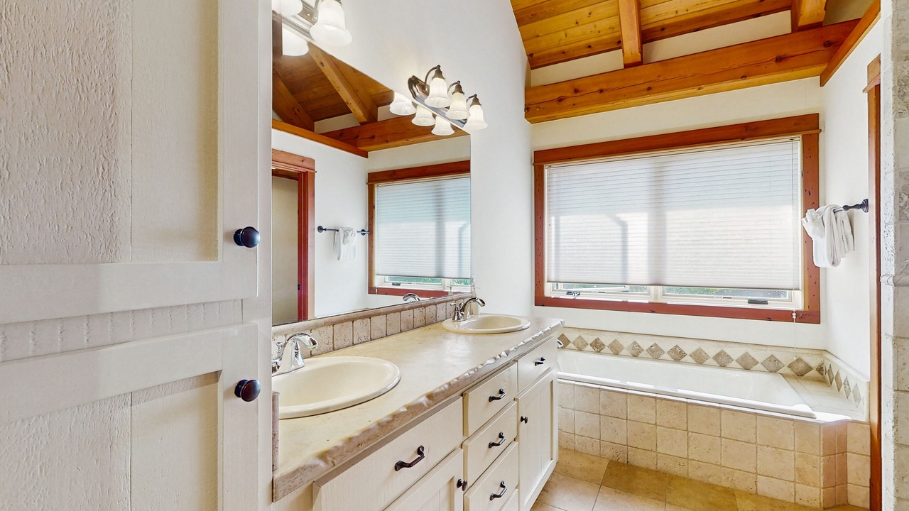 Photo of Bathroom in Sandpoint