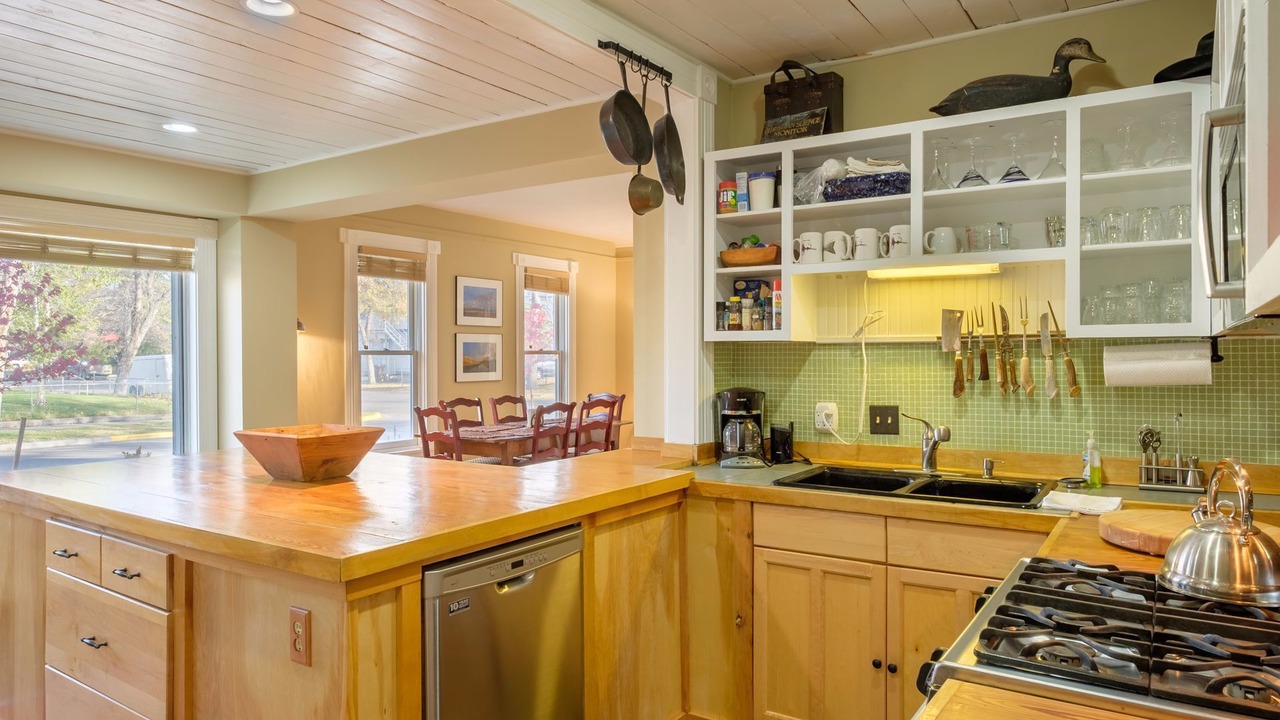 Photo of Kitchen in Livingston
