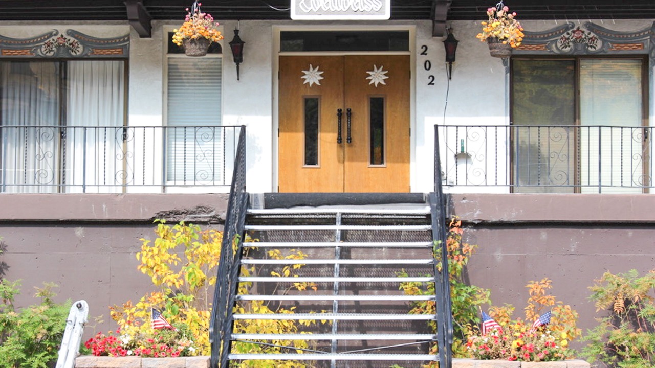 Photo of Outdoor in Warm Springs