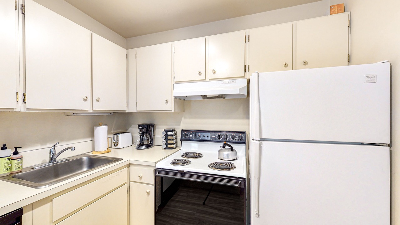 Photo of Kitchen in Warm Springs