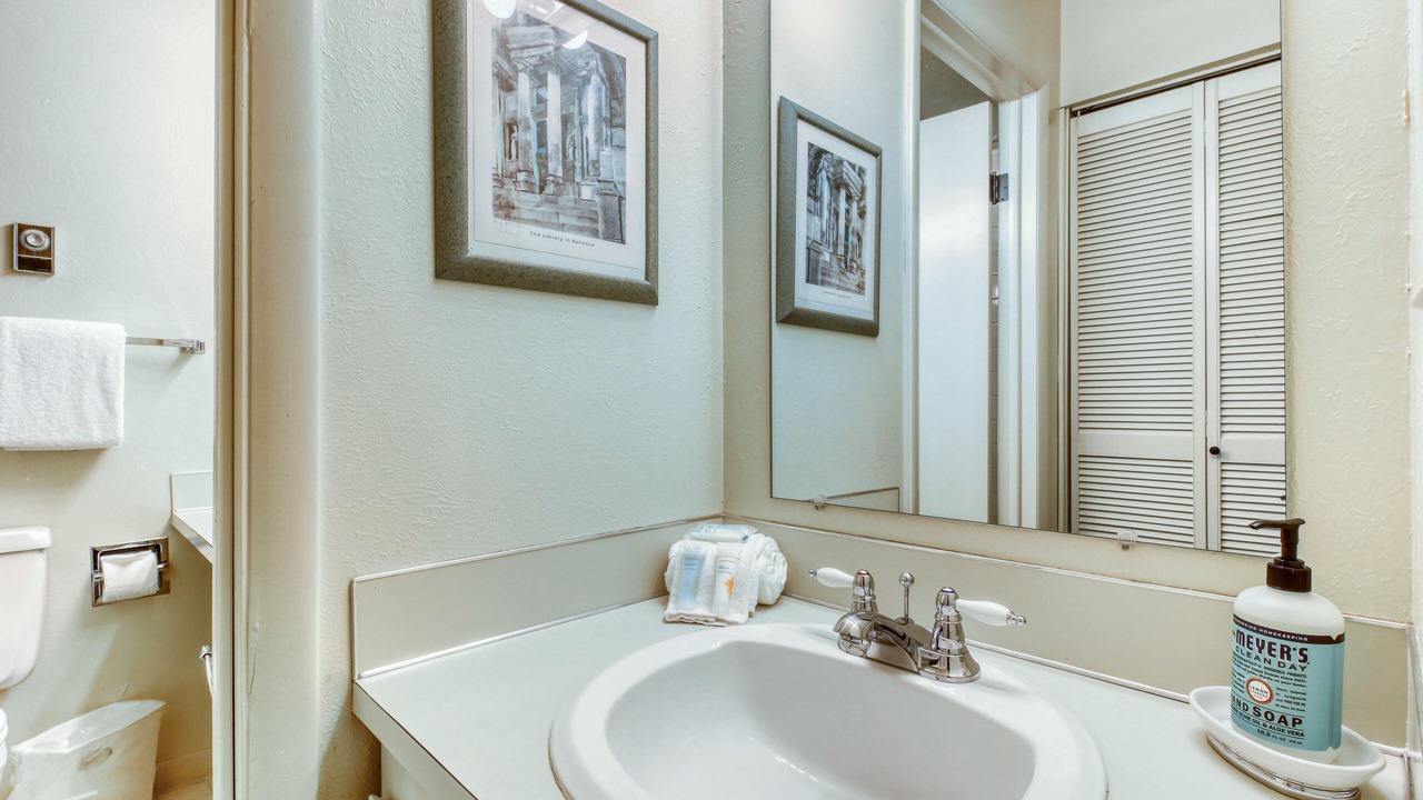 Photo of Bathroom in Warm Springs