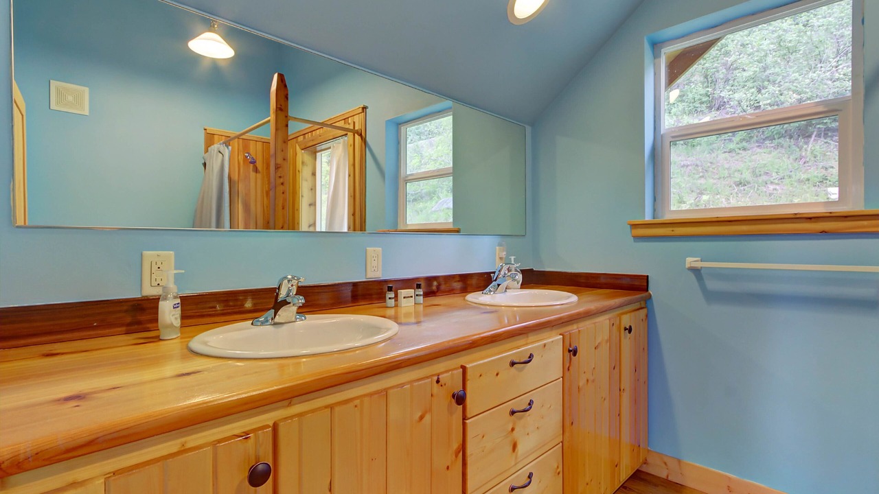 Photo of Bathroom in Sagle