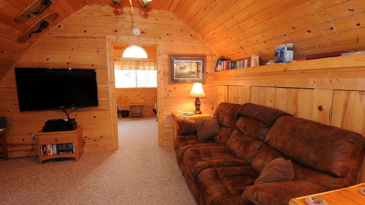 Photo of Bedroom in Lazy Acres