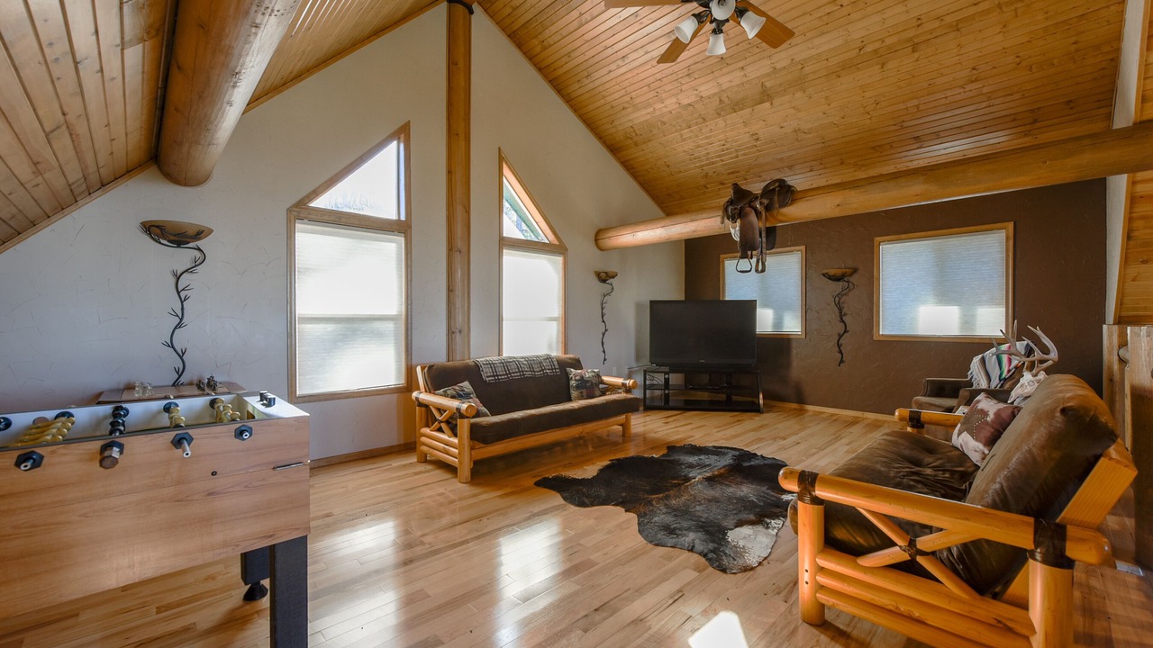 Photo of Livingroom in Lead