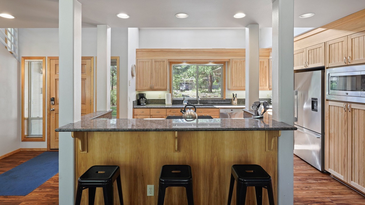 Photo of Kitchen in Sunriver