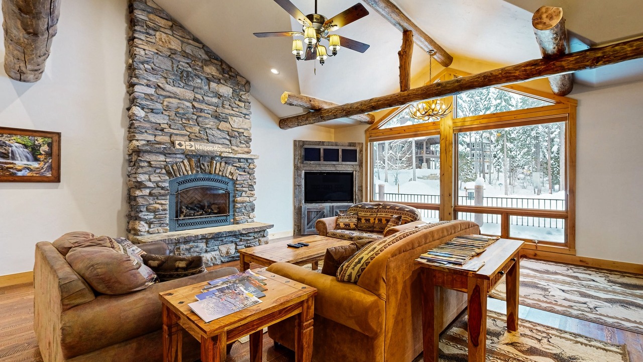 Photo of Livingroom in Whitefish