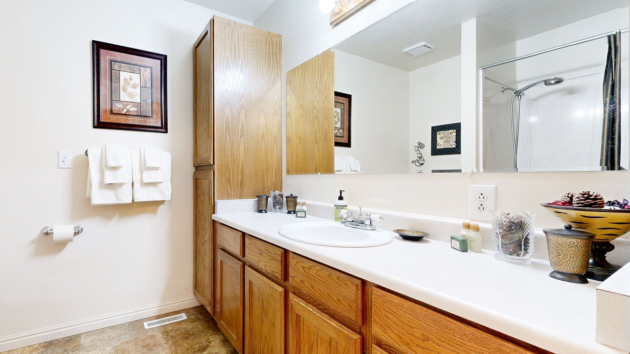 Photo of Bathroom in Cottonwood Heights