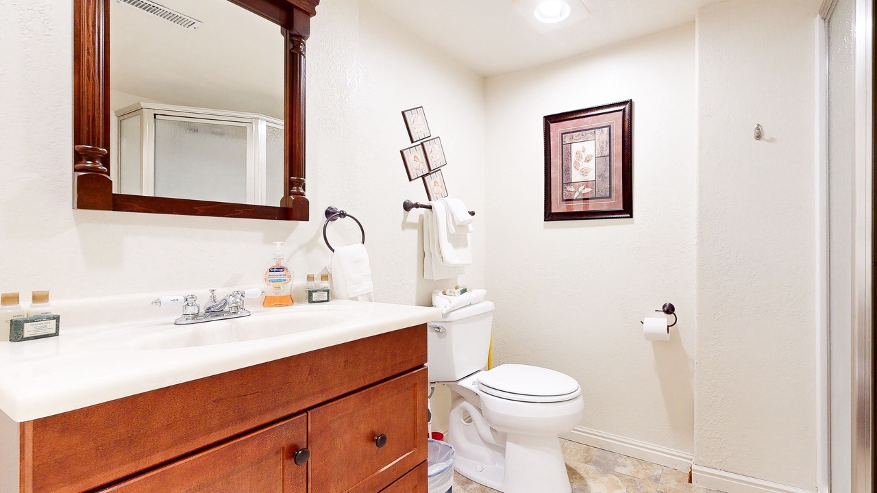 Photo of Bathroom in Cottonwood Heights