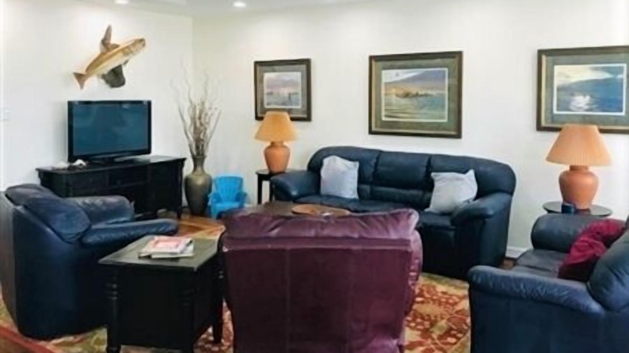 Photo of Livingroom in Port Mansfield