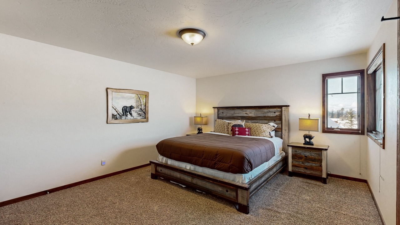 Photo of Bedroom in Columbia Falls