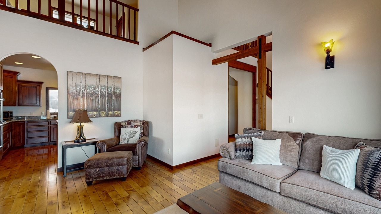 Photo of Livingroom in Columbia Falls