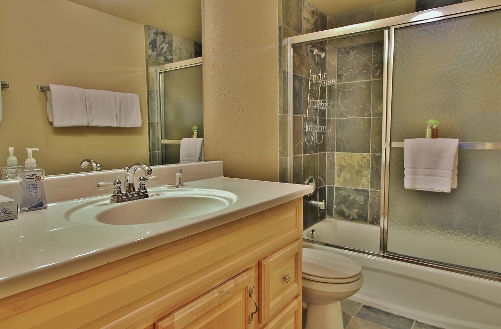 Photo of Bathroom in Park Meadows