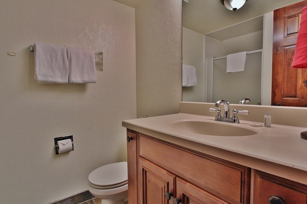 Photo of Bathroom in Park Meadows