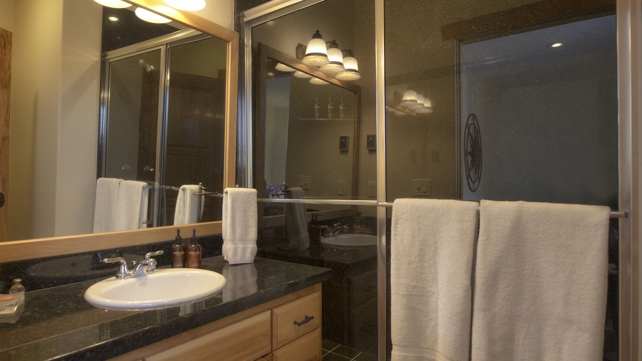 Photo of Bathroom in Alta