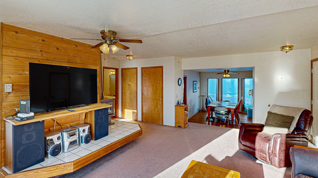 Photo of Livingroom in Sandpoint