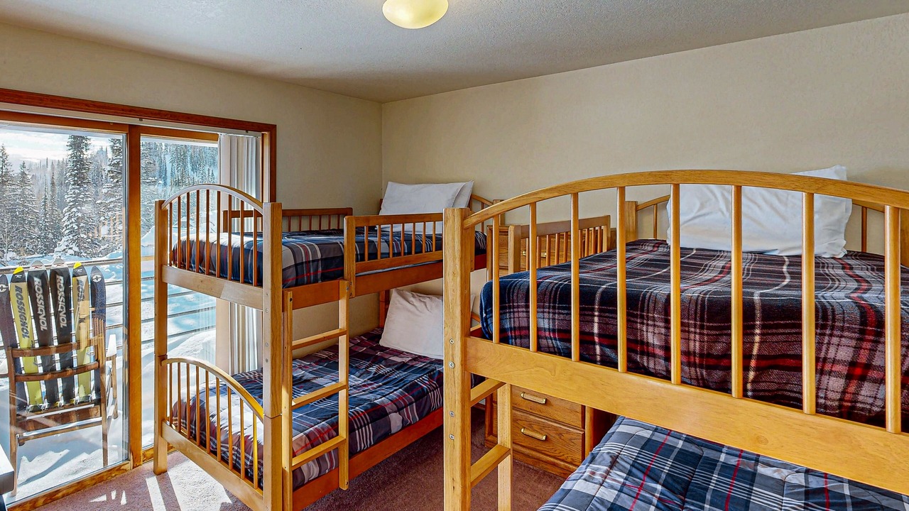 Photo of Bedroom in Sandpoint
