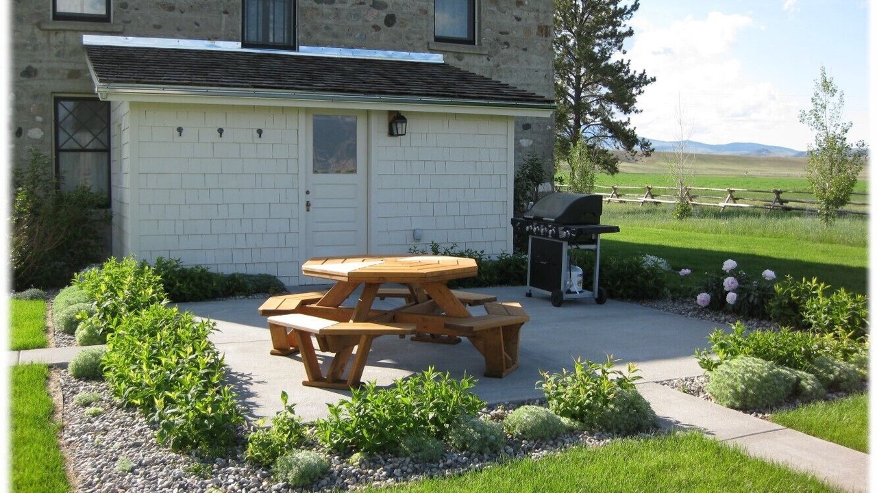 Photo of Outdoor in Ennis