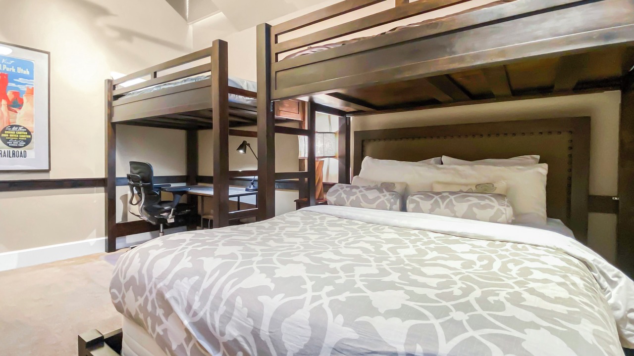 Photo of Bedroom in North Park City