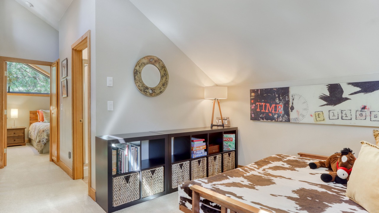 Photo of Bedroom in Sisters