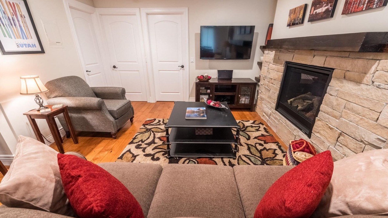 Photo of Livingroom in North Park City