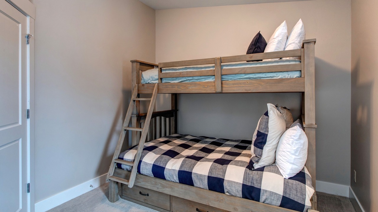 Photo of Bedroom in Bear Hollow Village