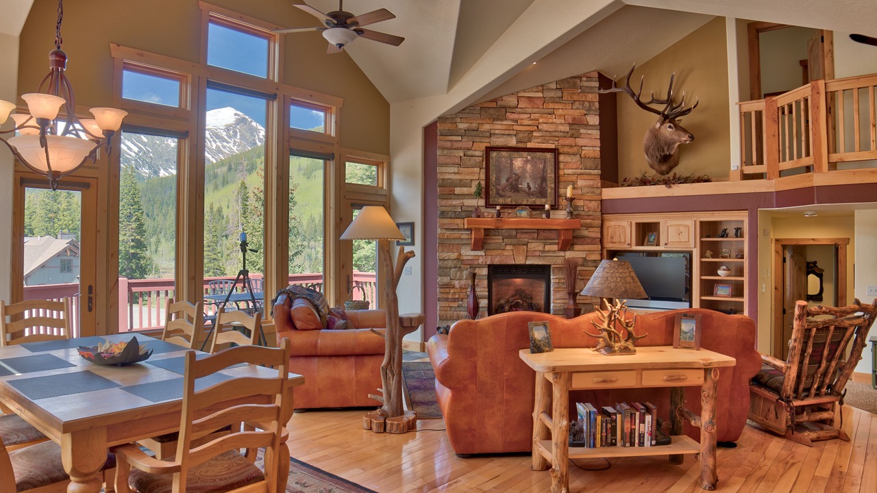 Photo of Livingroom in Blue River