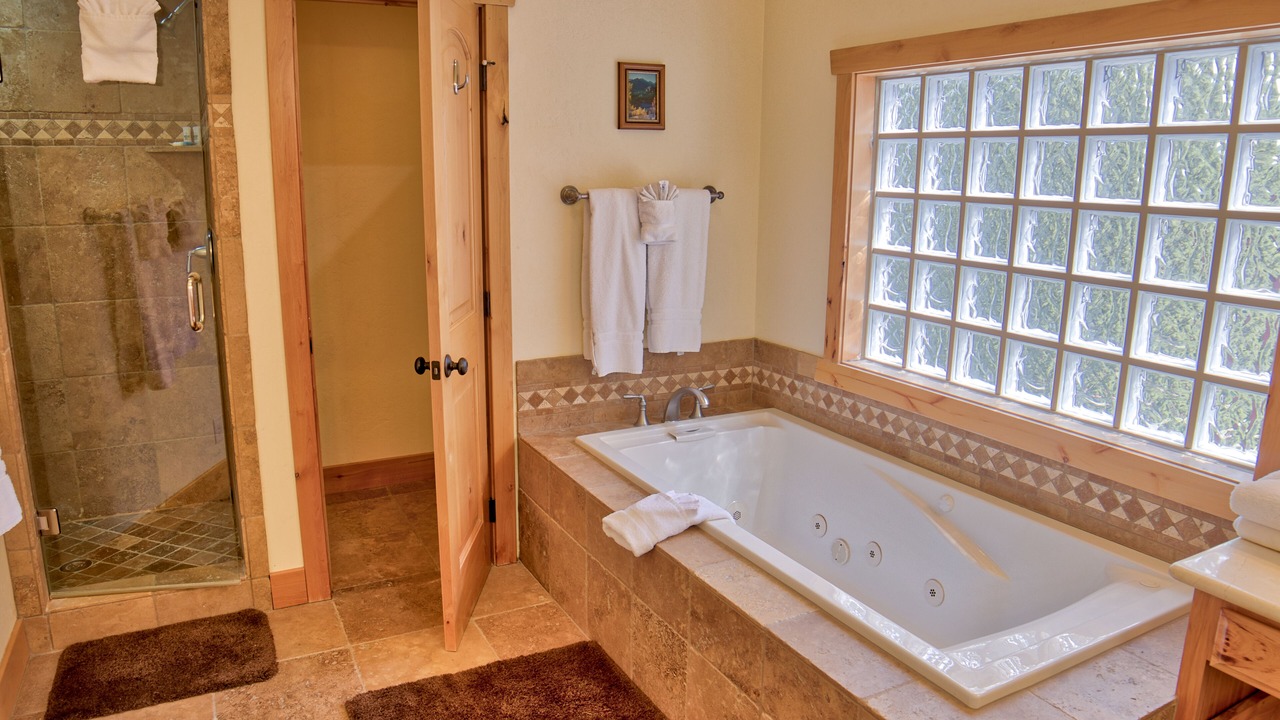 Photo of Bathroom in Blue River