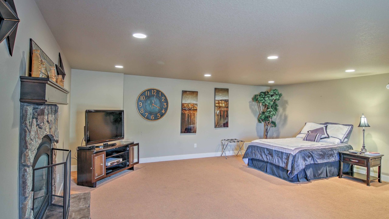 Photo of Bedroom in Sturgis