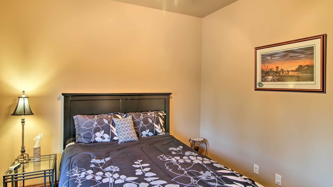 Photo of Bedroom in Deadwood