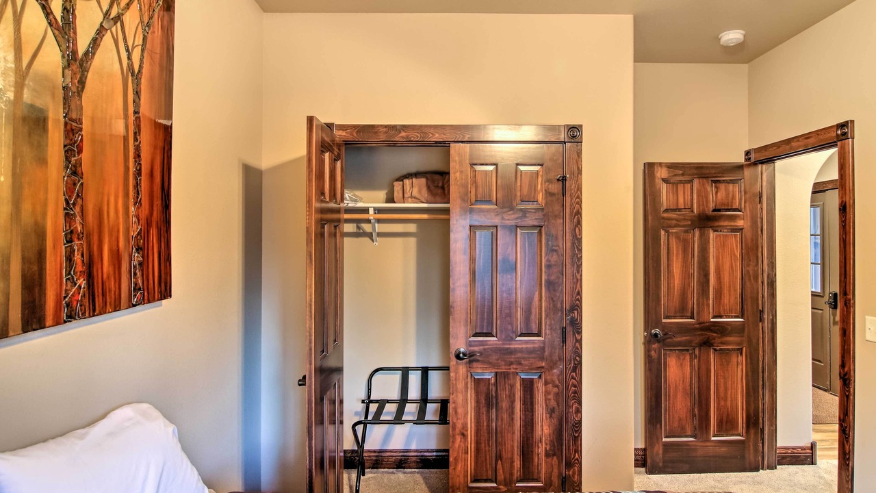 Photo of Bedroom in Deadwood