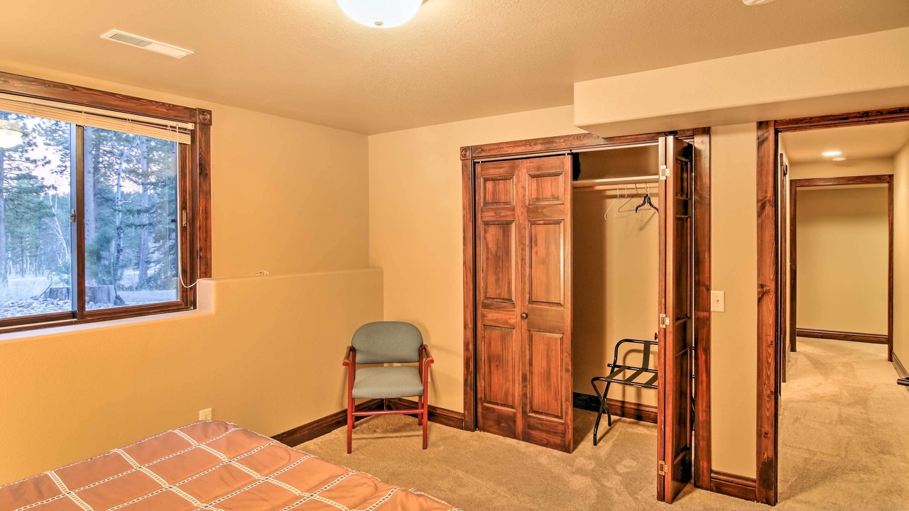 Photo of Bedroom in Deadwood